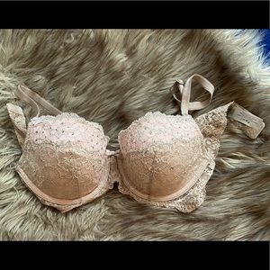 Pink/nude lace bra with crystals 36B Victoria’s Secret